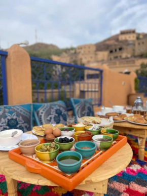 Riad otos views